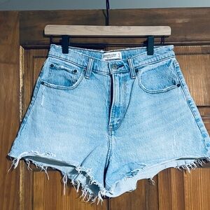 AF 90s relaxed cutoff shorts